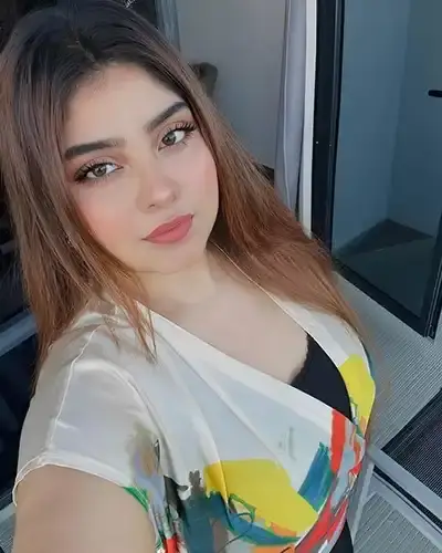 Silwani Escort